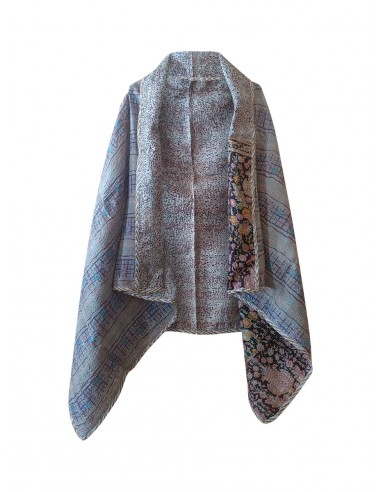 kantha vintage silk cape saanvi sur le site 