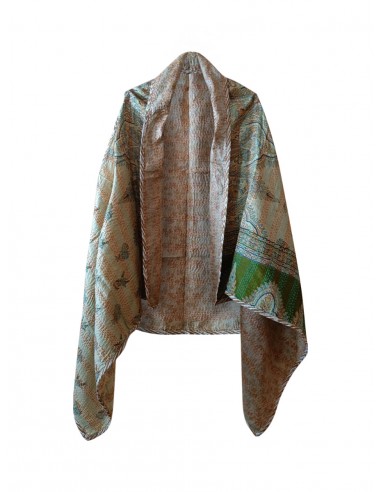 kantha vintage silk cape garima rembourrage situé sous