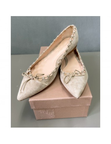 Gianvito Rossi tan suede flats, size 10 Vous souhaitez 