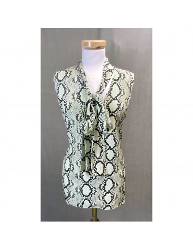 St. John python print blouse, size M. NEW WITH TAGS! Faites des économies