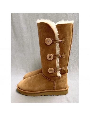 Ugg Bailey boots, size 9.5 les ligaments