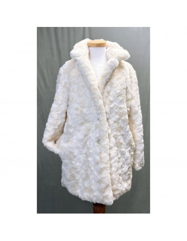 Paparazzi white faux fur coat, size S.  NEW WITH TAGS! français